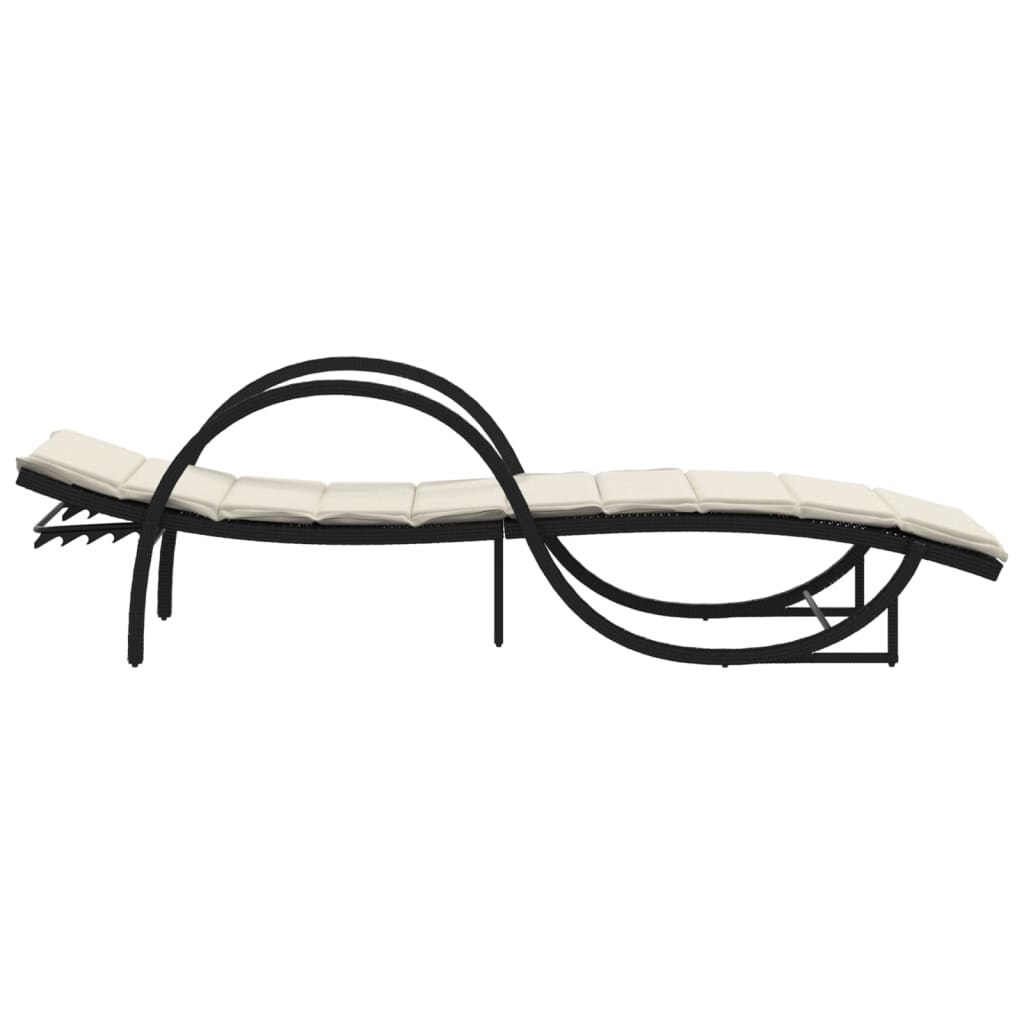 Chaise longue avec coussin noir en résine tressée